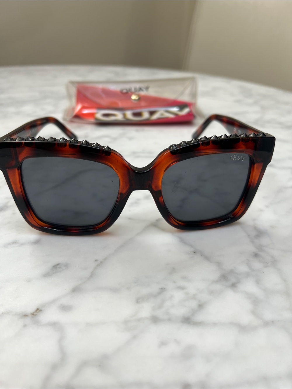Quay Studded ICY Tortoiseshell Cat Eye Sunglasses - Brown & Black